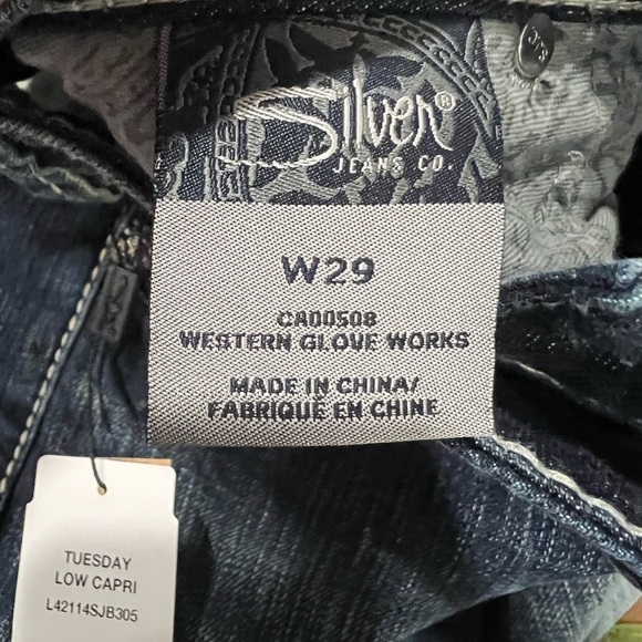 NEW NWT Tuesday Capri silver Jeans 29 - Picture 9 of 10